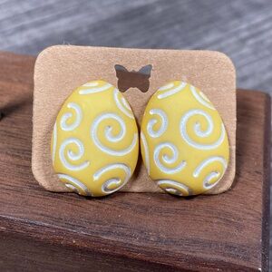 New Easter Egg Post Earrings Yellow 🐣🐇